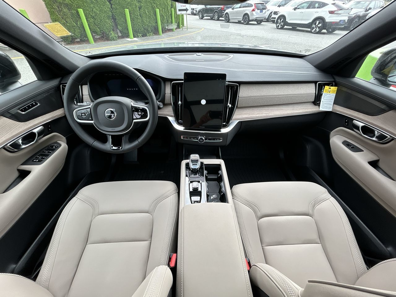 2026 Volvo XC90 Plug-in hybrid in Richmond, British Columbia