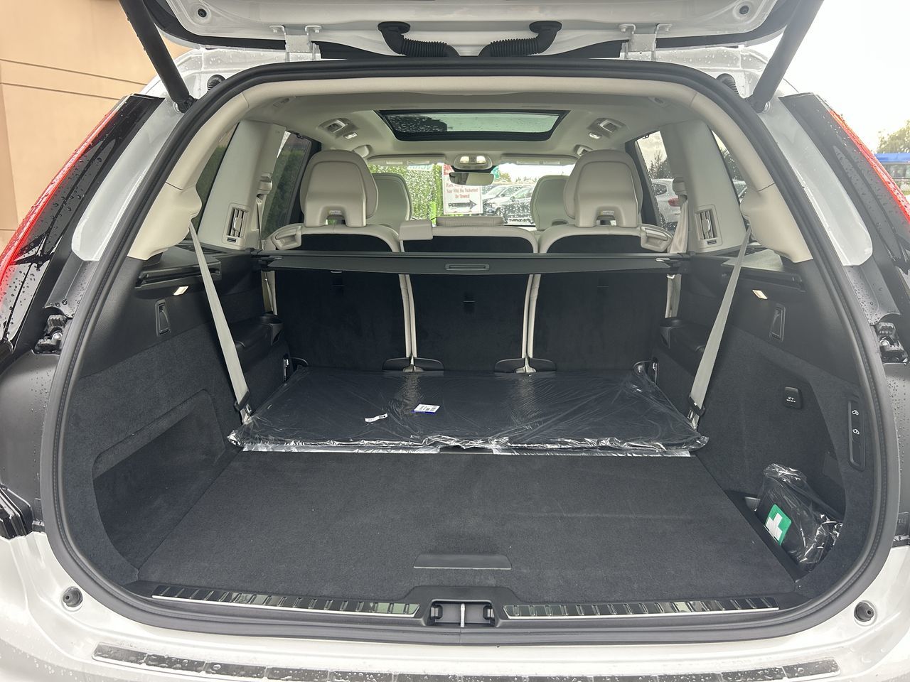 2026 Volvo XC90 Plug-in hybrid in Richmond, British Columbia