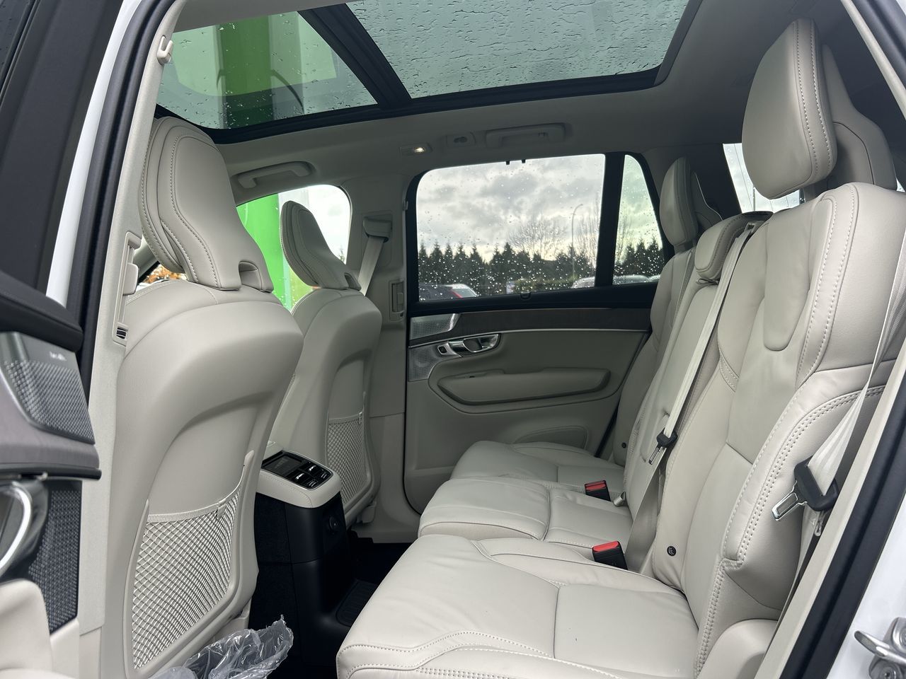 2026 Volvo XC90 Plug-in hybrid in Richmond, British Columbia