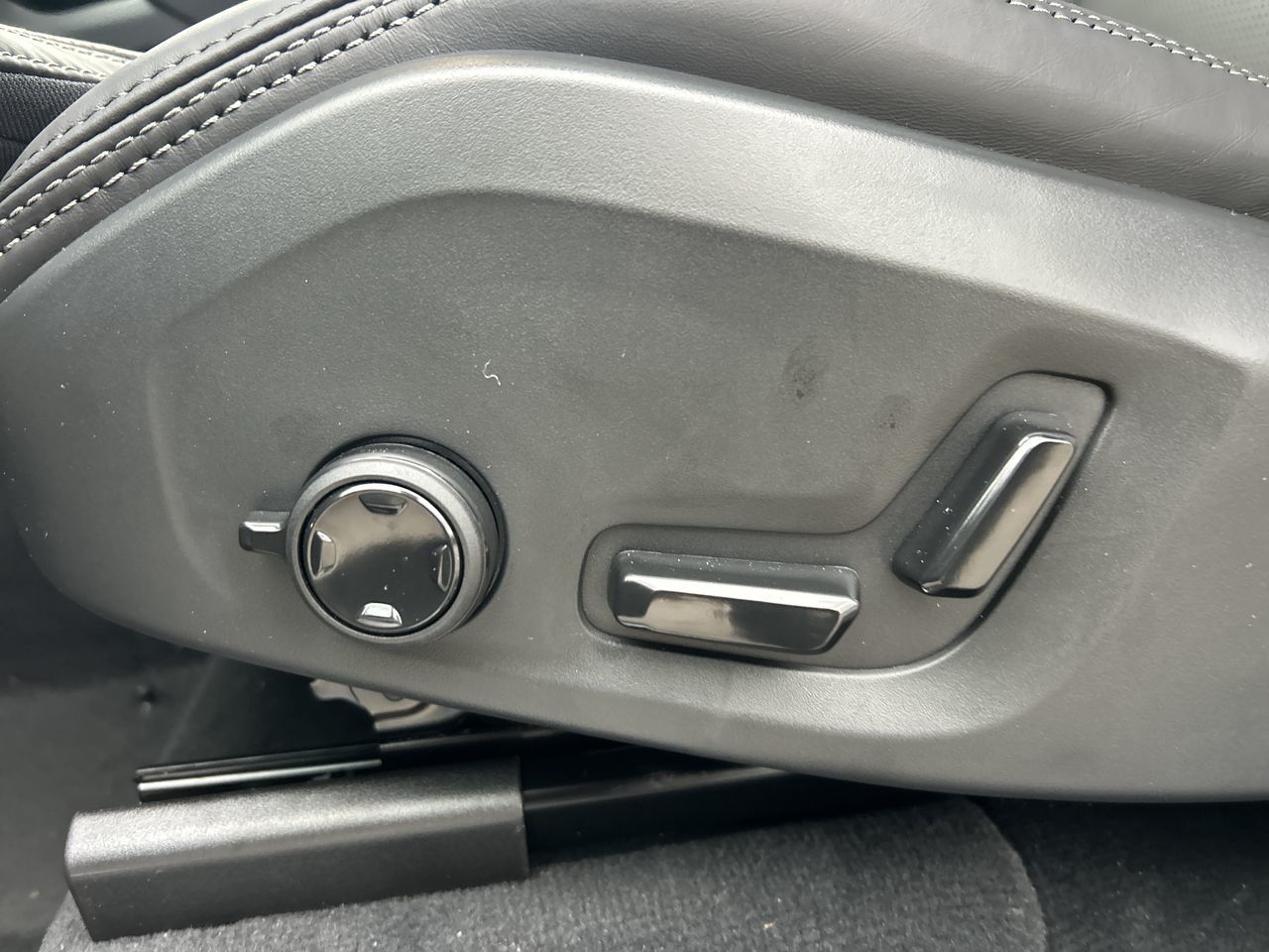 2026 Volvo XC90 Plug-in hybrid in Richmond, British Columbia