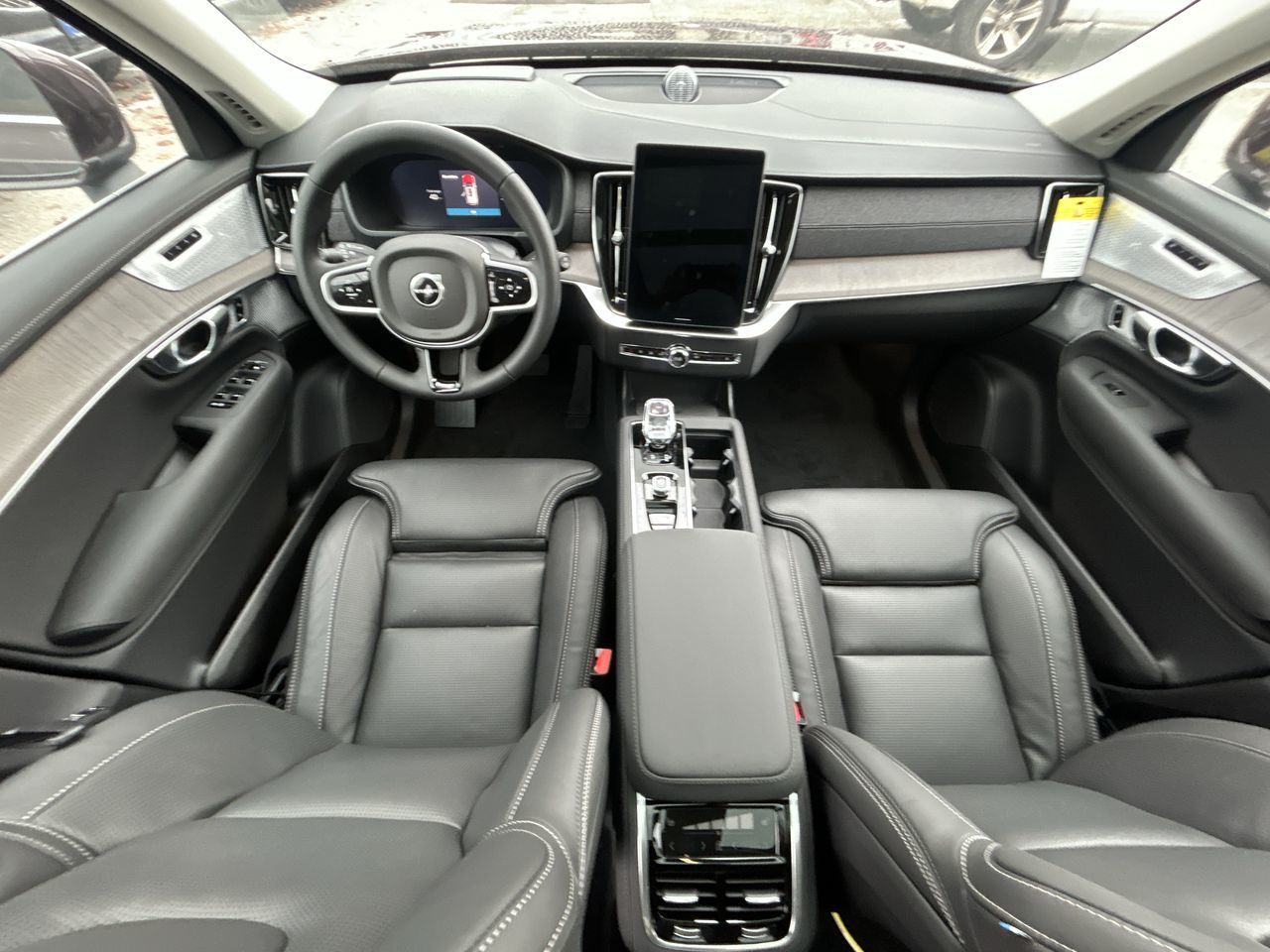 2026 Volvo XC90 Plug-in hybrid in Richmond, British Columbia