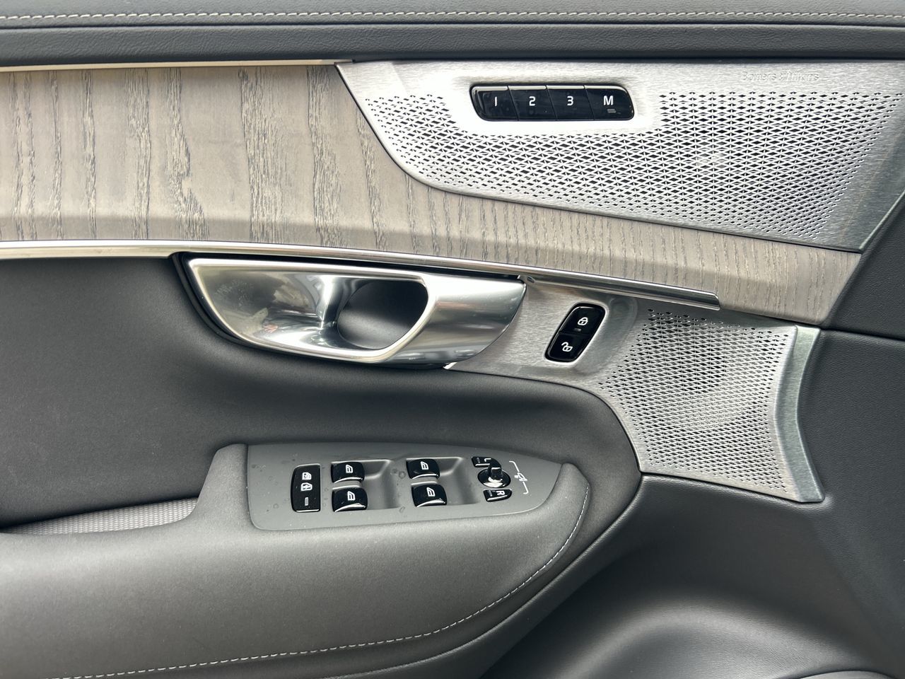 2026 Volvo XC90 Plug-in hybrid in Richmond, British Columbia