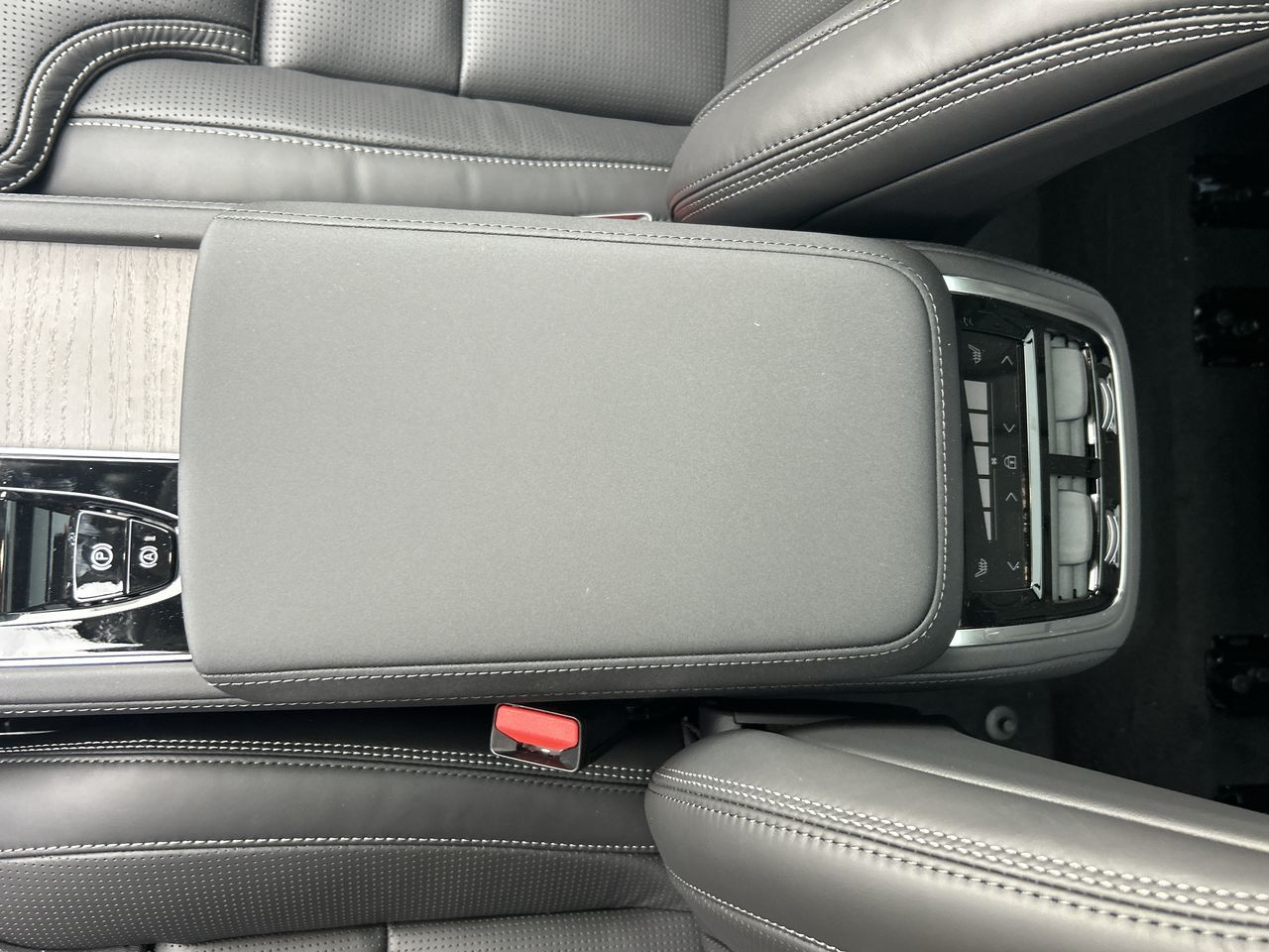 Volvo XC90 Plug-in hybrid  2026 à Richmond, Colombie-Britannique