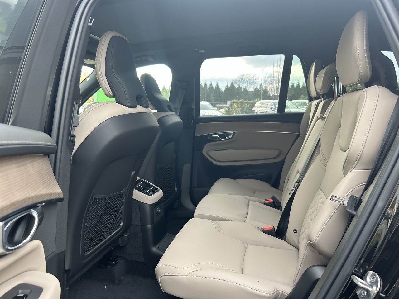 2026 Volvo XC90 Plug-in hybrid in Richmond, British Columbia