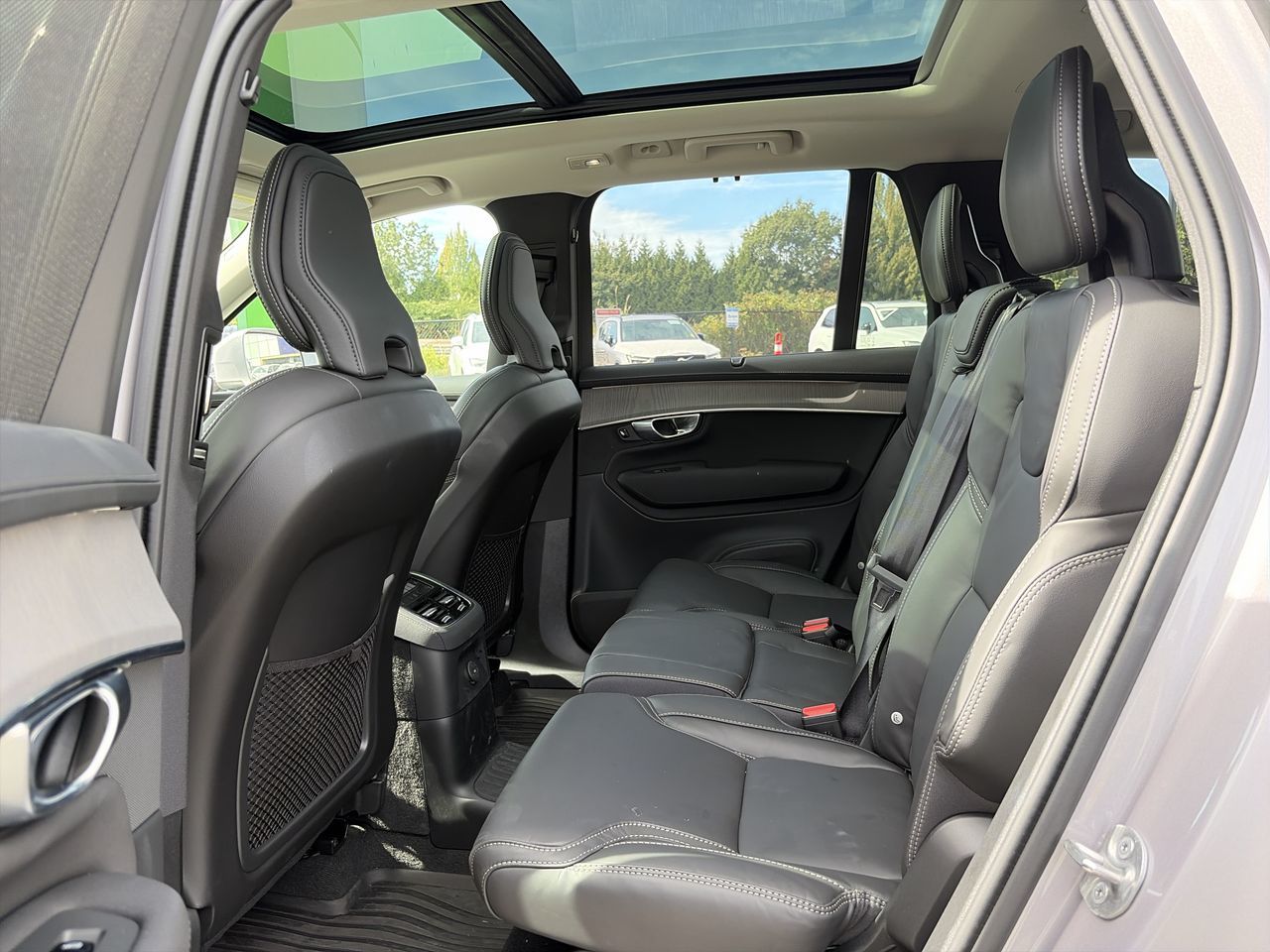 2026 Volvo XC90 Plug-in hybrid in Richmond, British Columbia