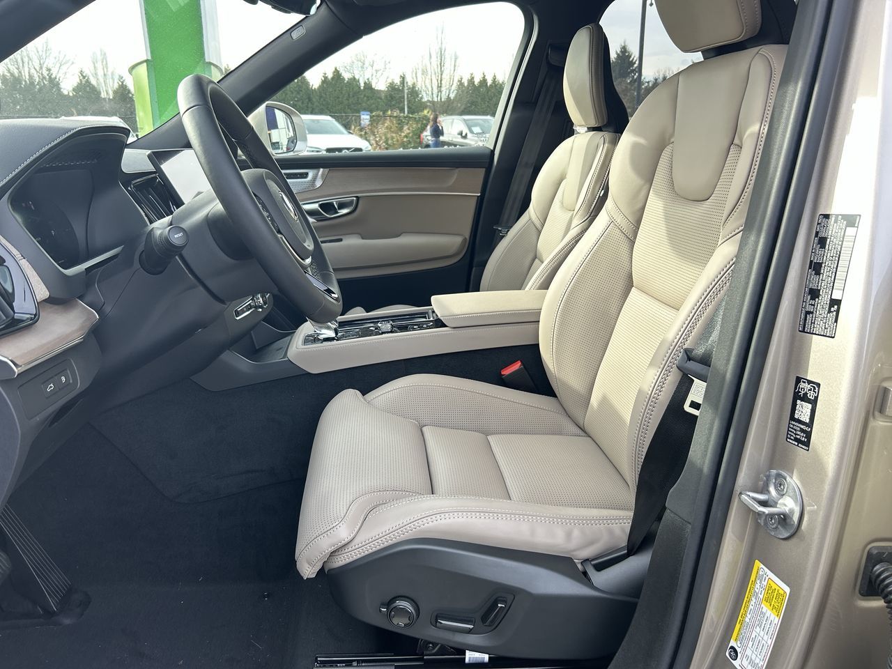 2026 Volvo XC90 Plug-in hybrid in Richmond, British Columbia