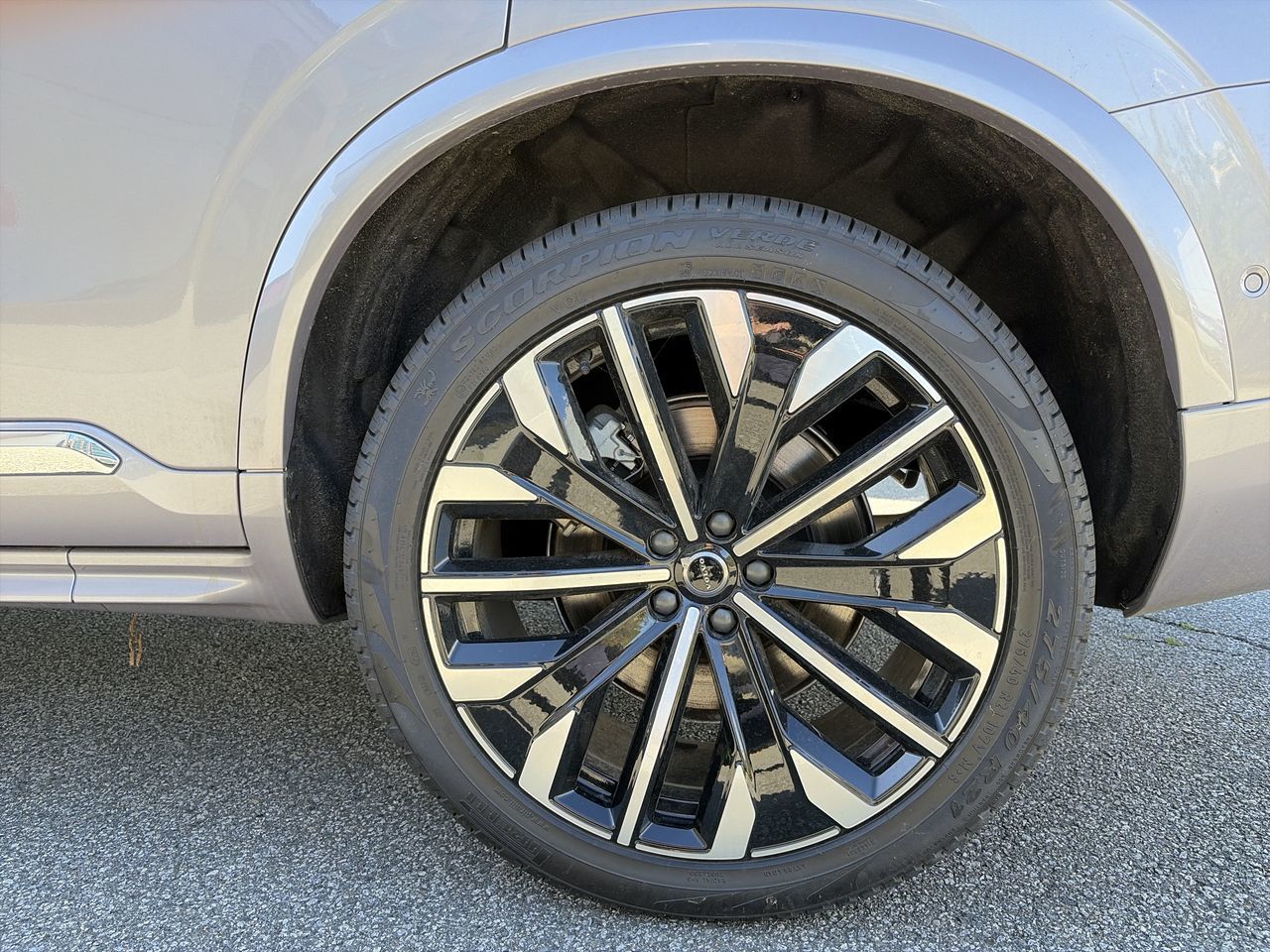 2026 Volvo XC90 Plug-in hybrid in Richmond, British Columbia