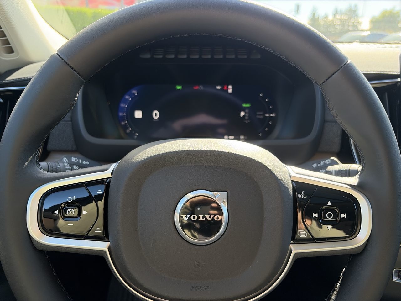 2026 Volvo XC90 Plug-in hybrid in Richmond, British Columbia