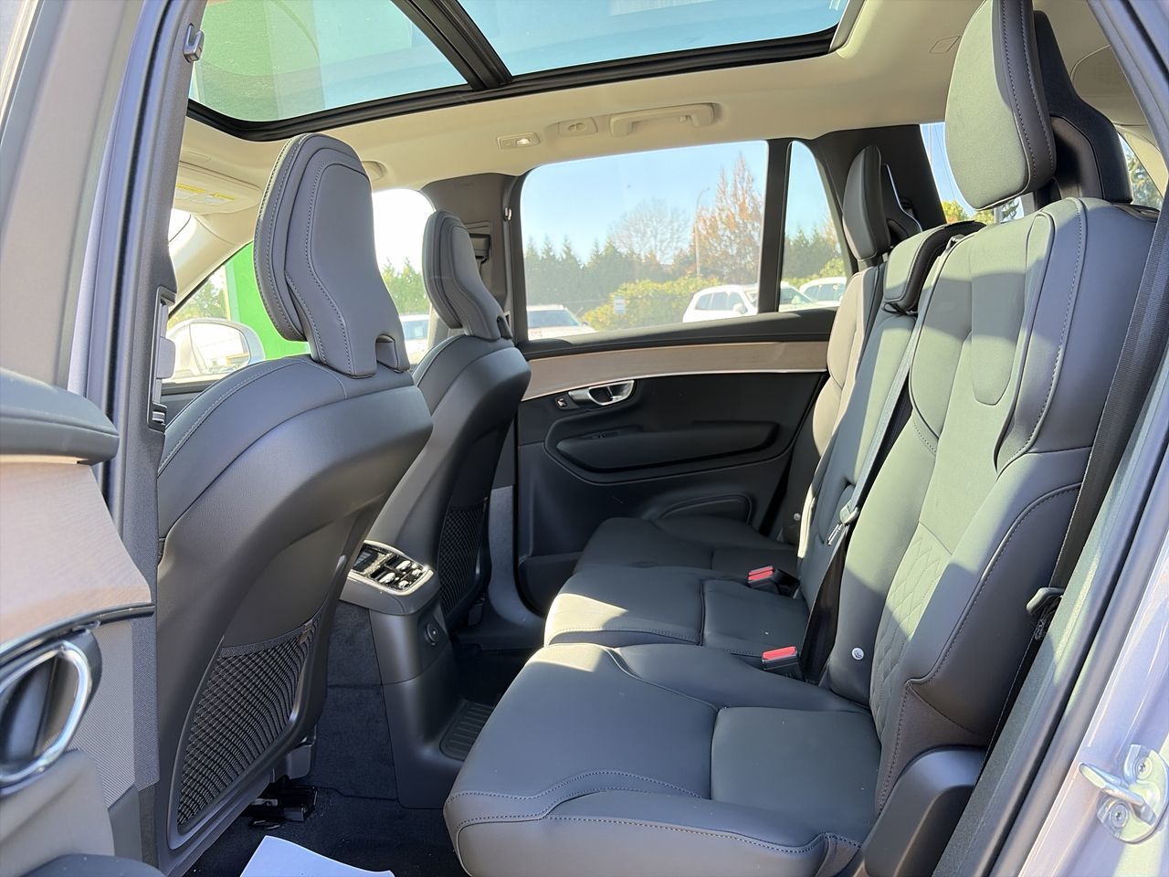 2026 Volvo XC90 Plug-in hybrid in Richmond, British Columbia
