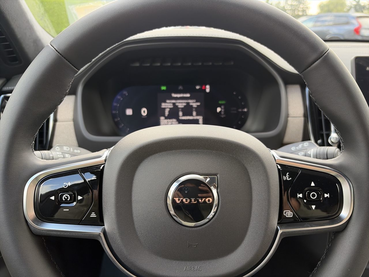 2027 Volvo XC90 Plug-in hybrid in Richmond, British Columbia