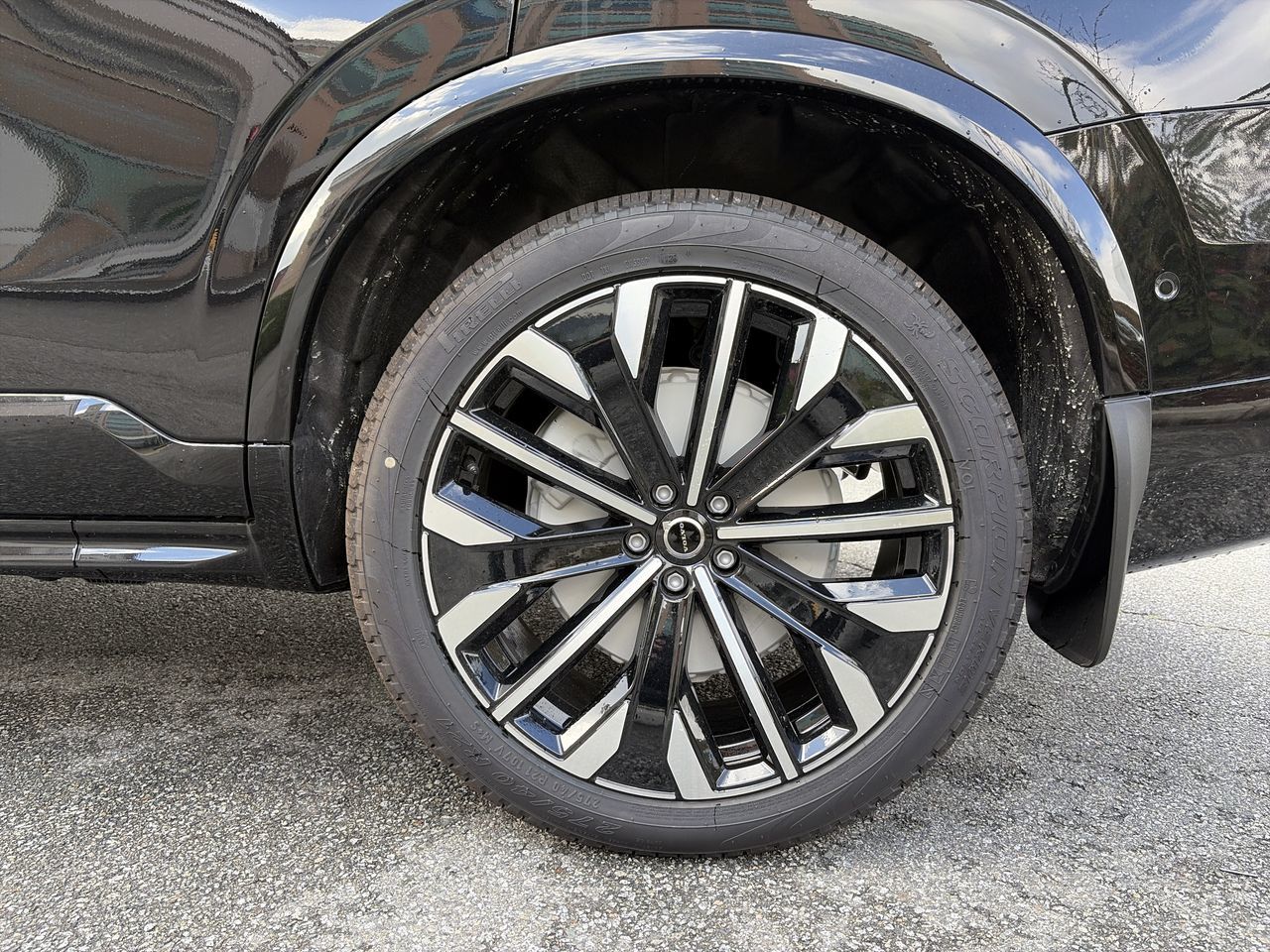 2027 Volvo XC90 Plug-in hybrid in Richmond, British Columbia