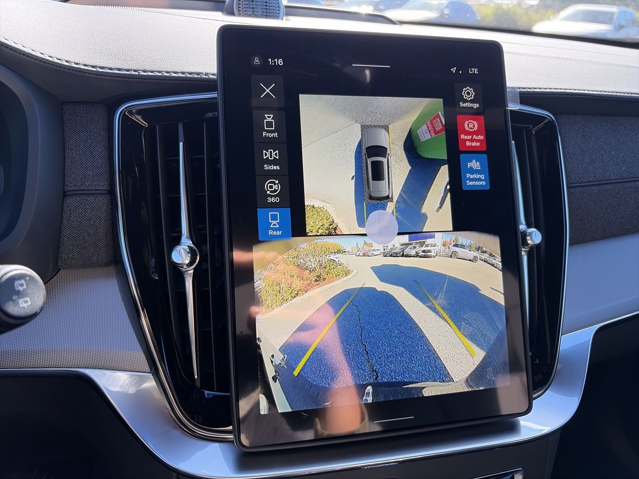 2027 Volvo XC90 Plug-in hybrid in Richmond, British Columbia