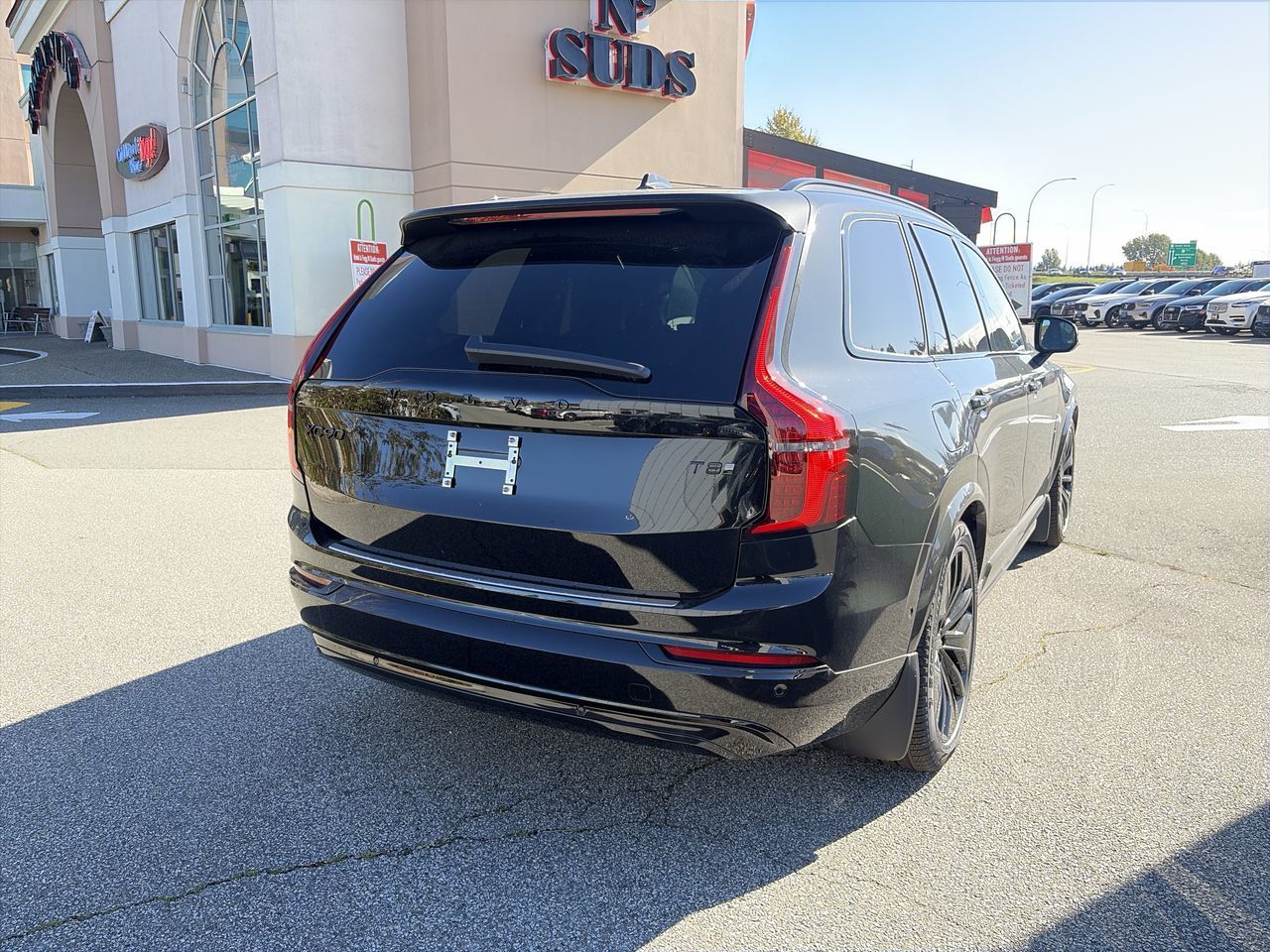 2027 Volvo XC90 Plug-in hybrid in Richmond, British Columbia