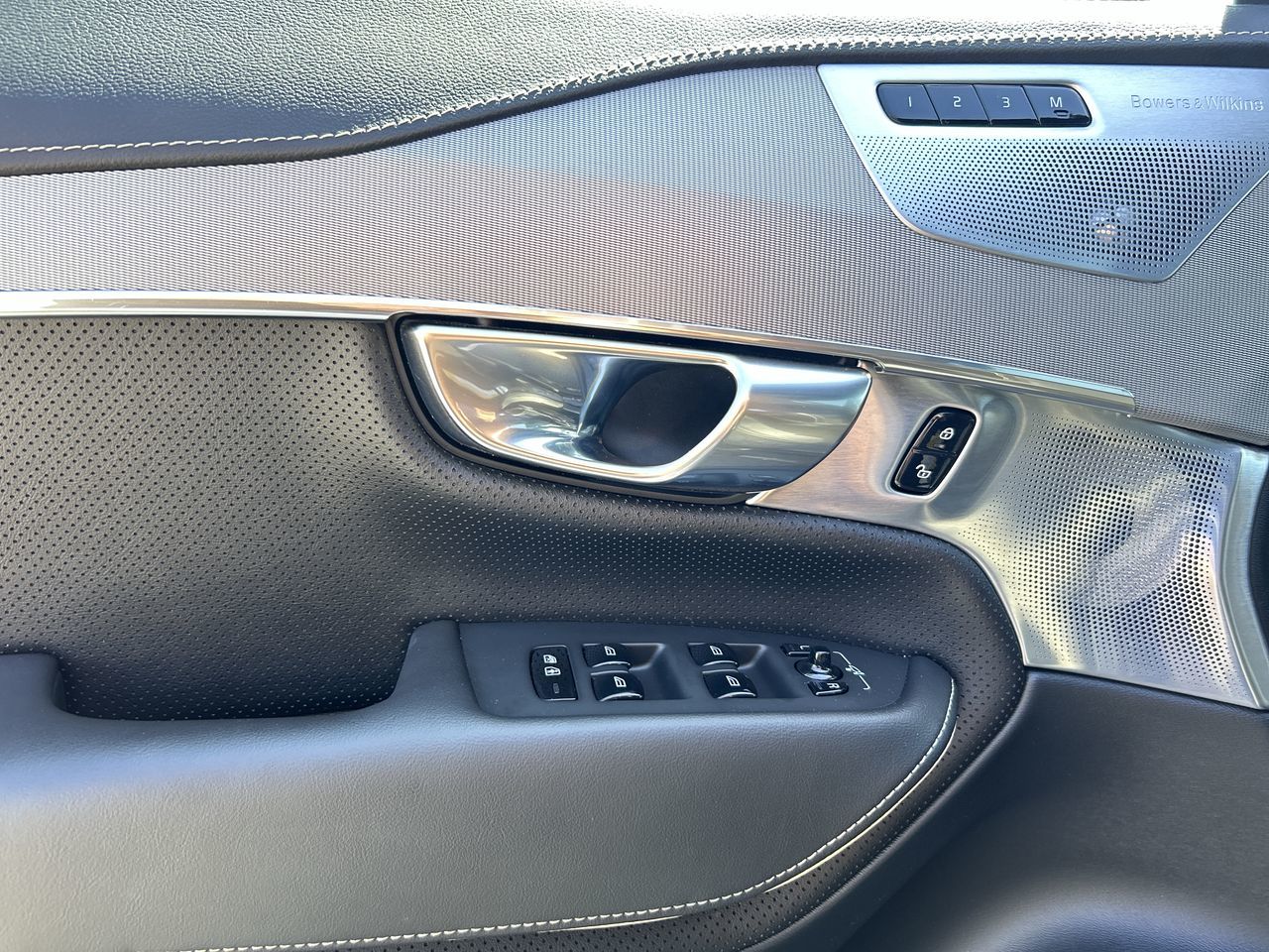 2022 Volvo XC90 Recharge in Richmond, British Columbia