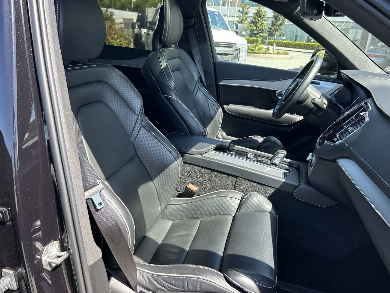 2022 Volvo XC90 Recharge in Richmond, British Columbia