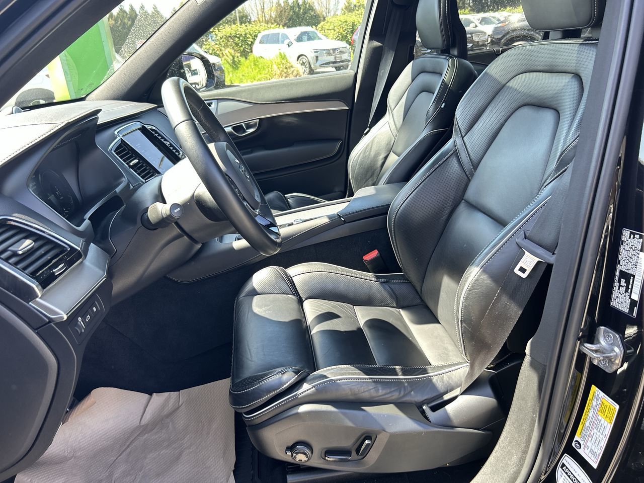 2022 Volvo XC90 Recharge in Richmond, British Columbia