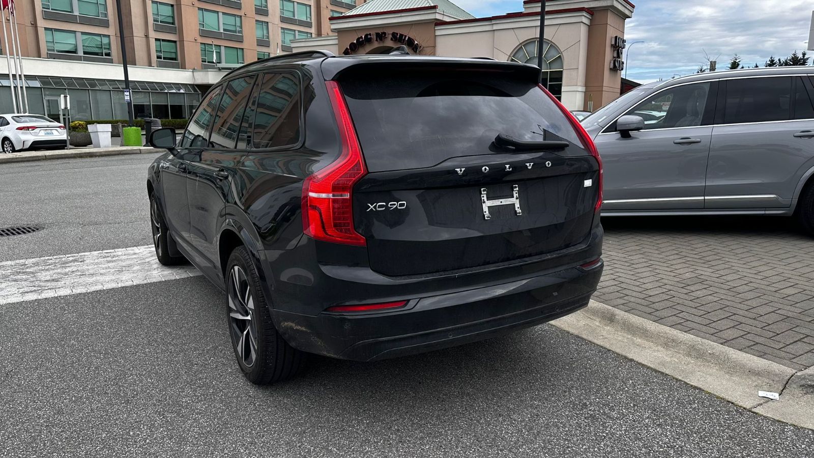 2023 Volvo XC90 in Richmond, British Columbia