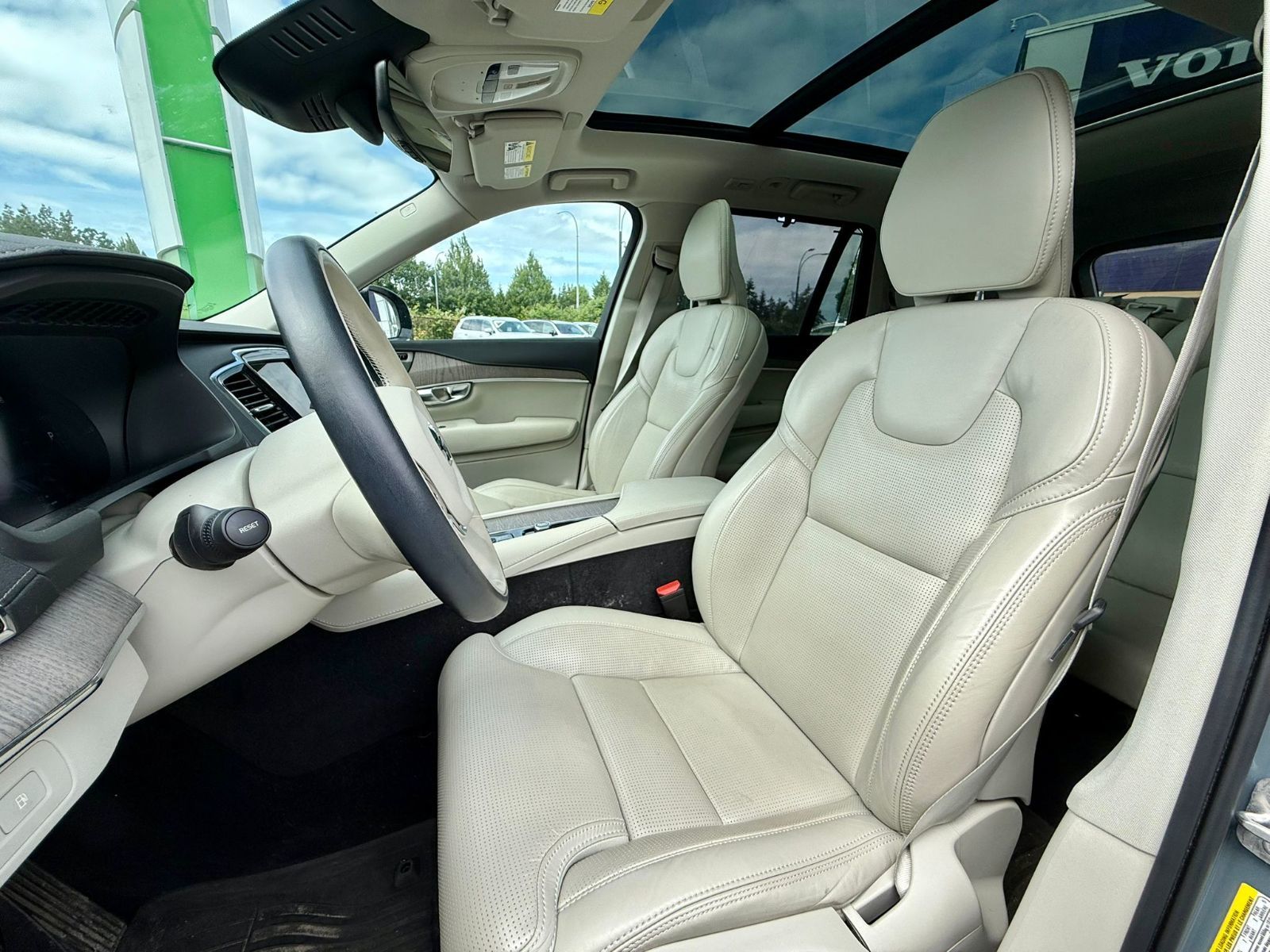 2023 Volvo XC90 Recharge in Richmond, British Columbia