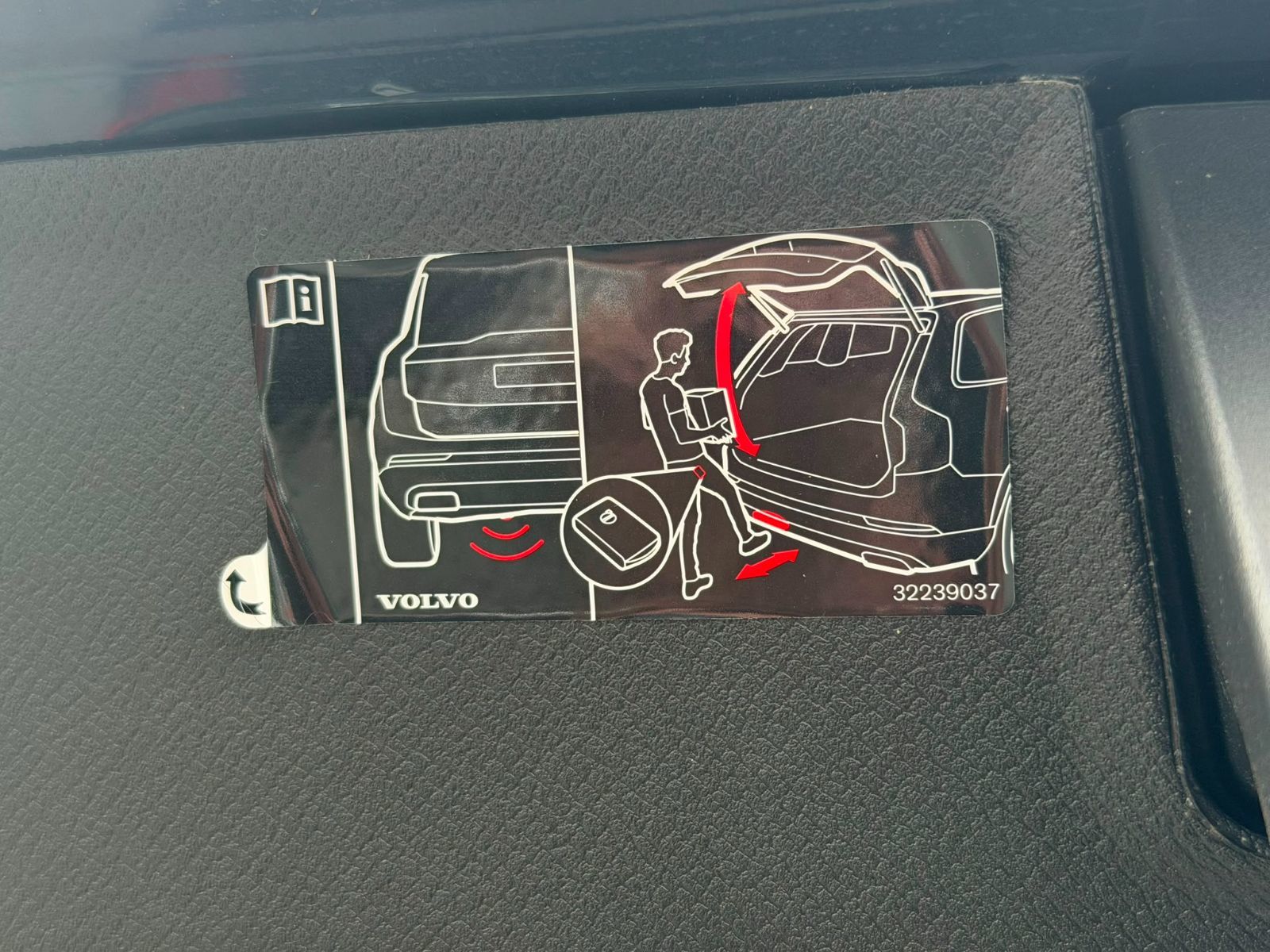 2023 Volvo XC90 Recharge in Richmond, British Columbia