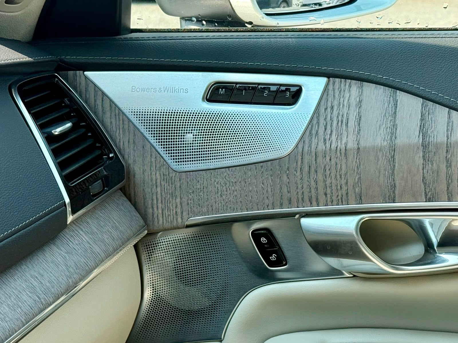 2024 Volvo XC90 Recharge in Richmond, British Columbia