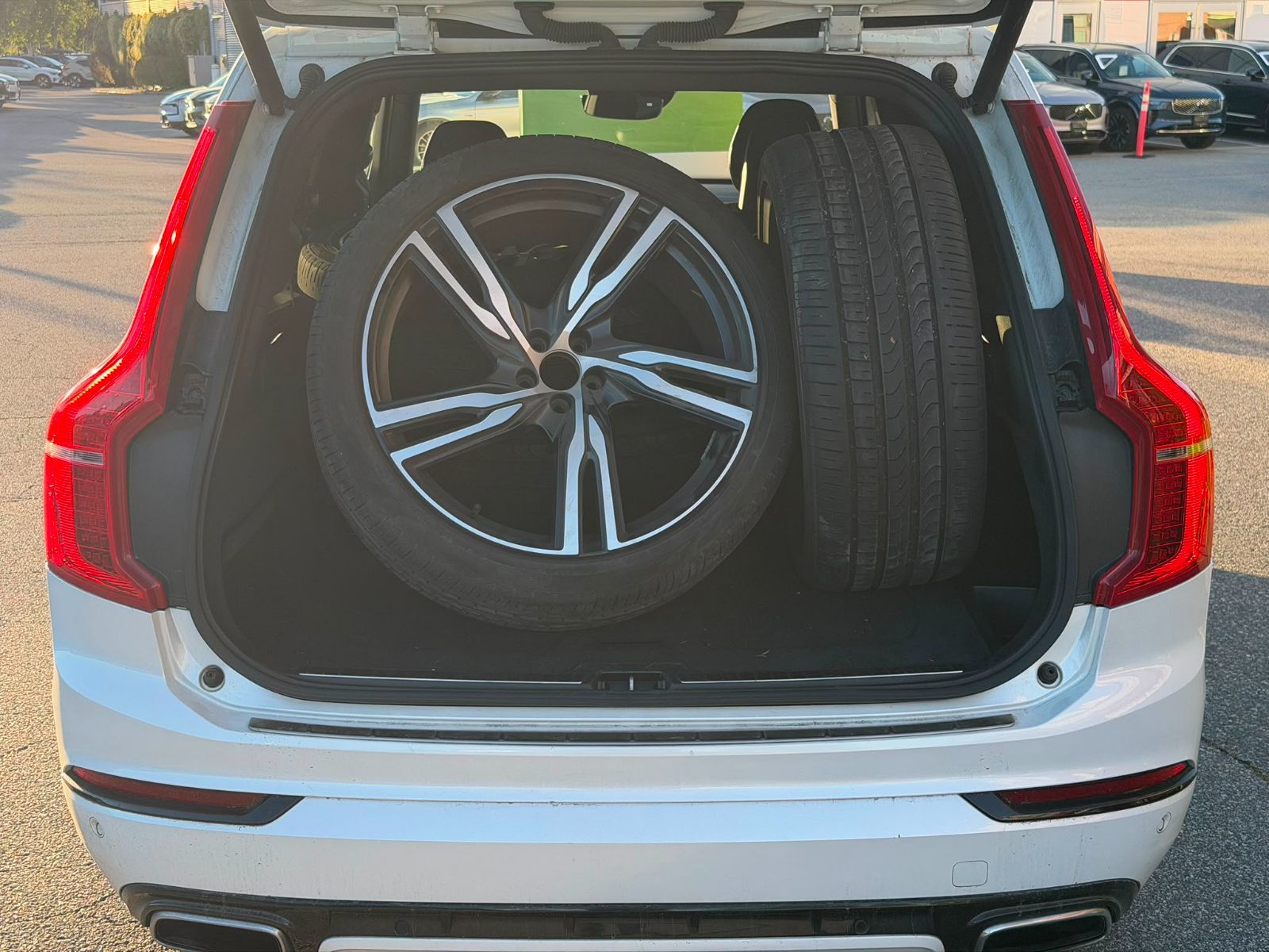 2018 Volvo XC90 in Richmond, British Columbia