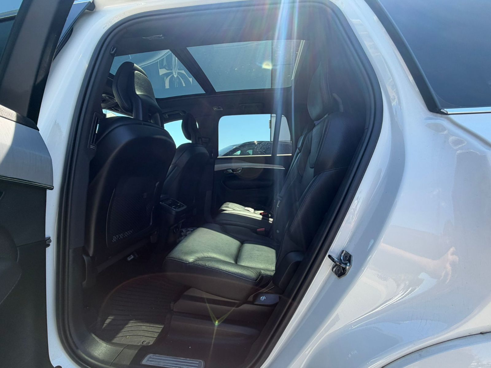 2020 Volvo XC90 in Richmond, British Columbia