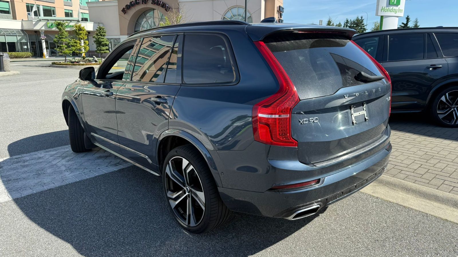 2021 Volvo XC90 in Richmond, British Columbia