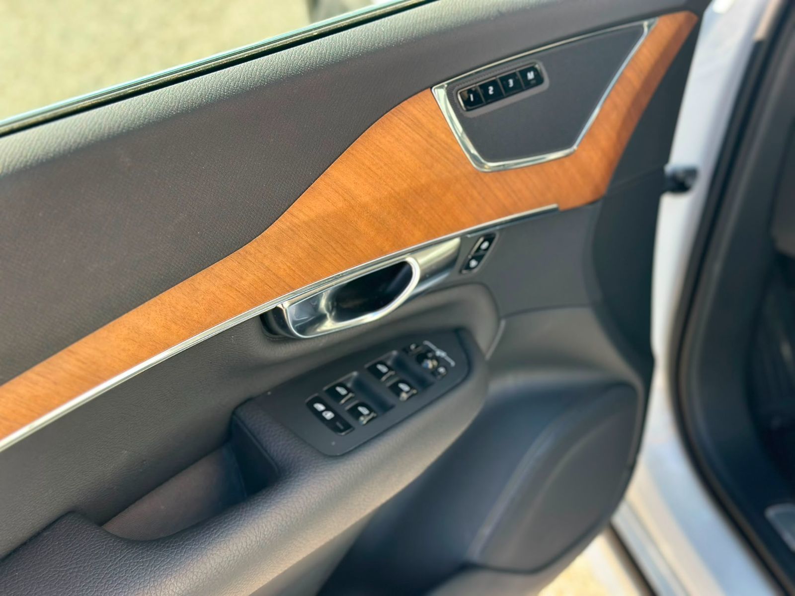 2021 Volvo XC90 in Richmond, British Columbia