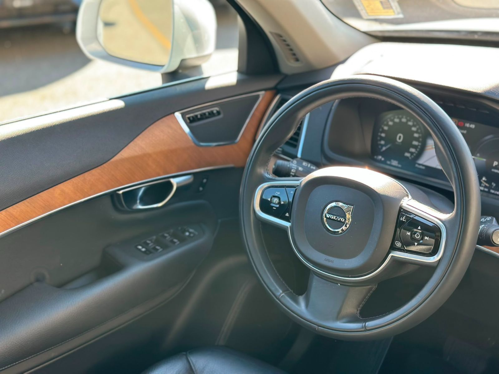 2021 Volvo XC90 in Richmond, British Columbia