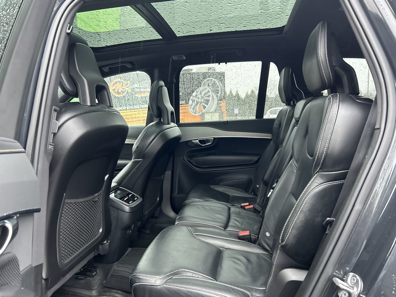 2022 Volvo XC90 in Richmond, British Columbia