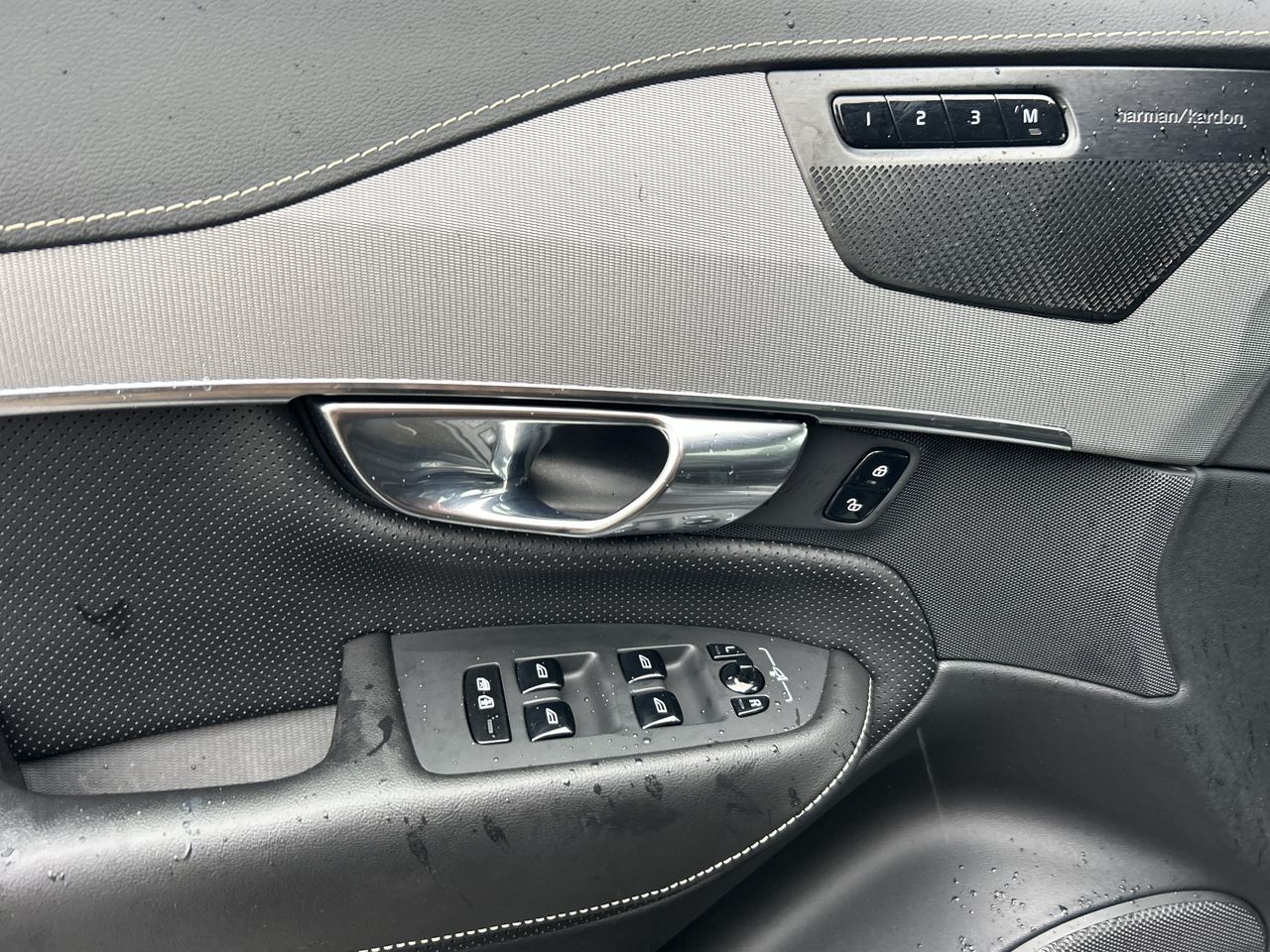 2022 Volvo XC90 in Richmond, British Columbia