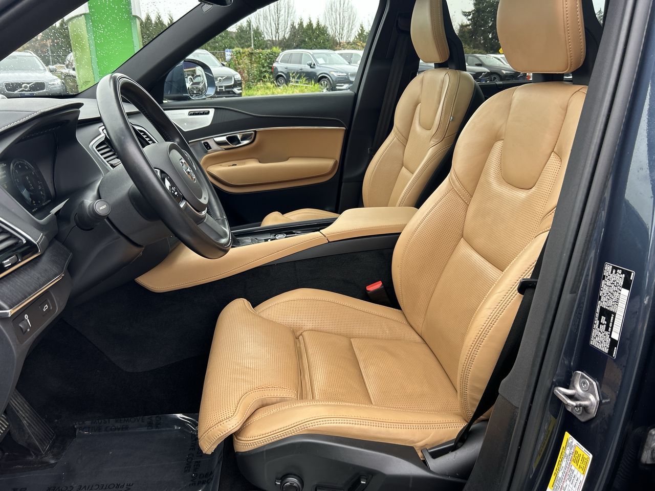 2022 Volvo XC90 in Richmond, British Columbia