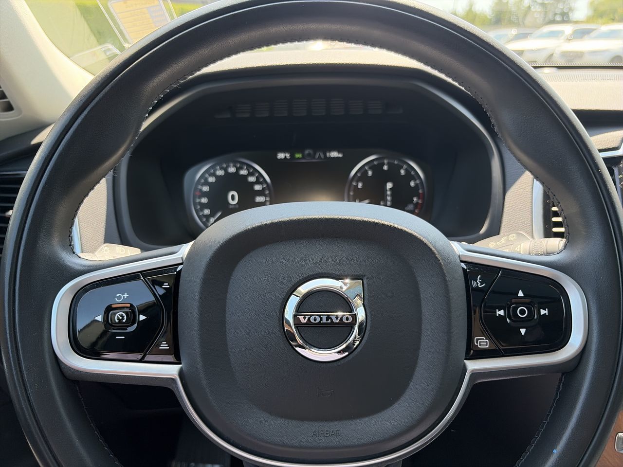 2022 Volvo XC90 in Richmond, British Columbia