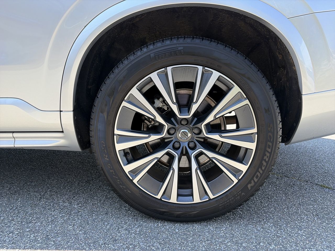 2022 Volvo XC90 in Richmond, British Columbia