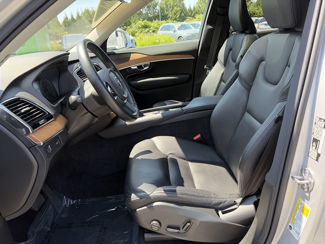 2022 Volvo XC90 in Richmond, British Columbia