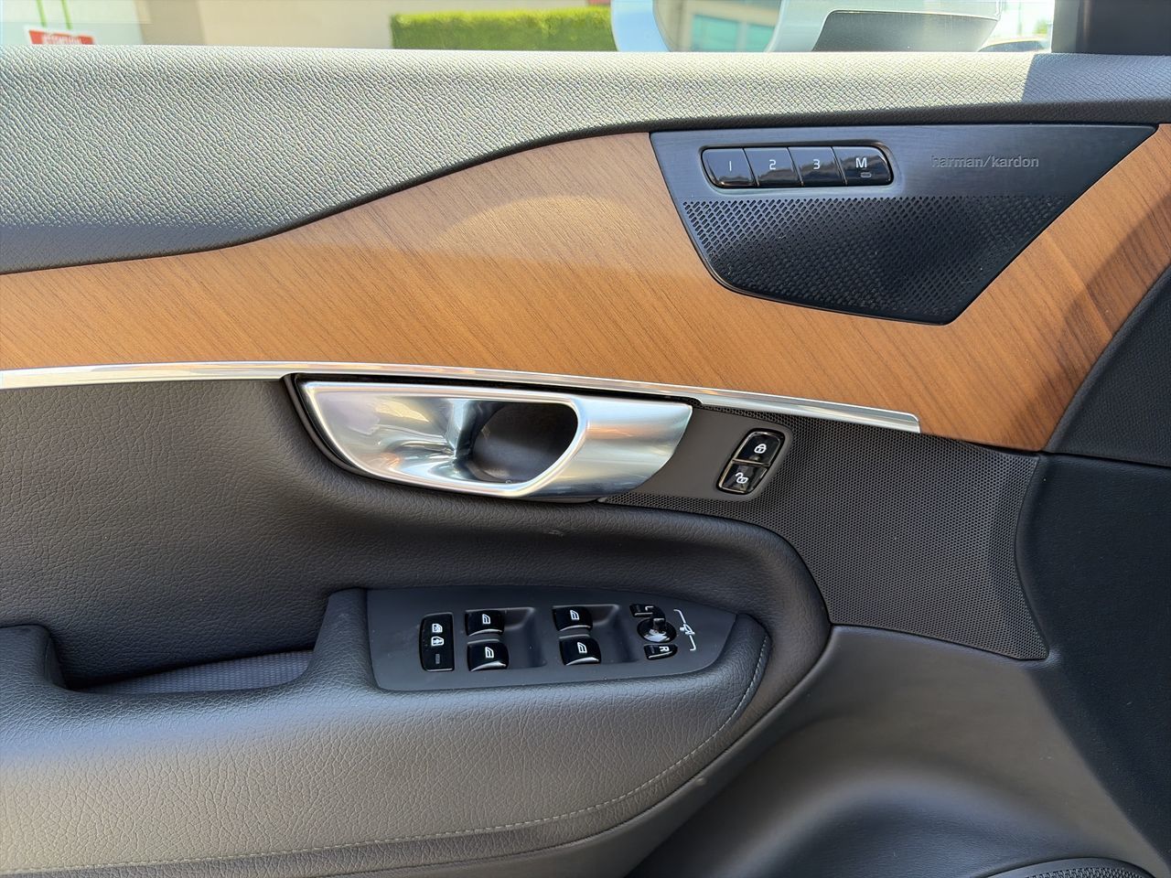 2022 Volvo XC90 in Richmond, British Columbia
