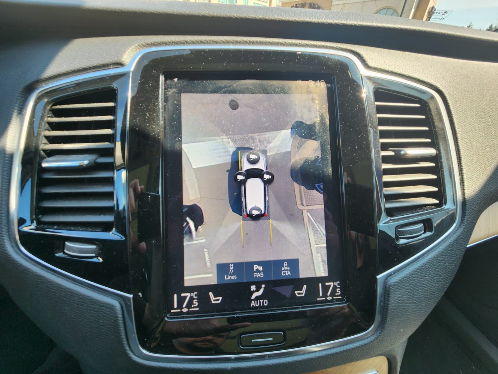 2022 Volvo XC90 in Richmond, British Columbia
