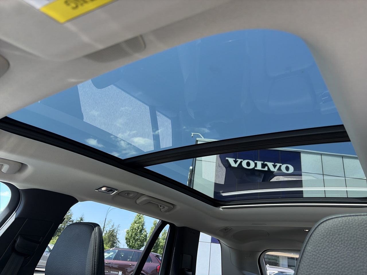 2022 Volvo XC90 in Richmond, British Columbia