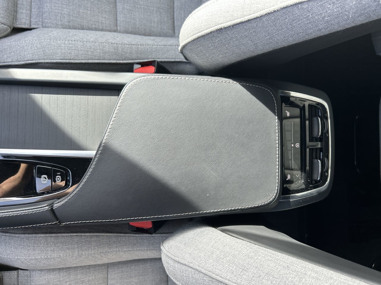 2023 Volvo XC90 in Richmond, British Columbia