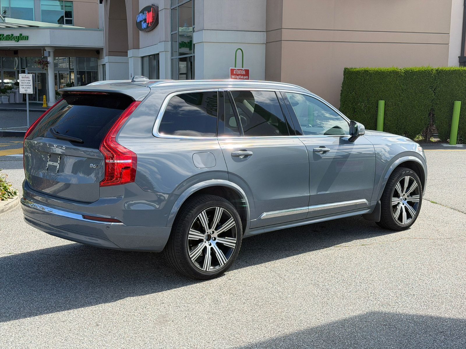 2023 Volvo XC90 in Richmond, British Columbia