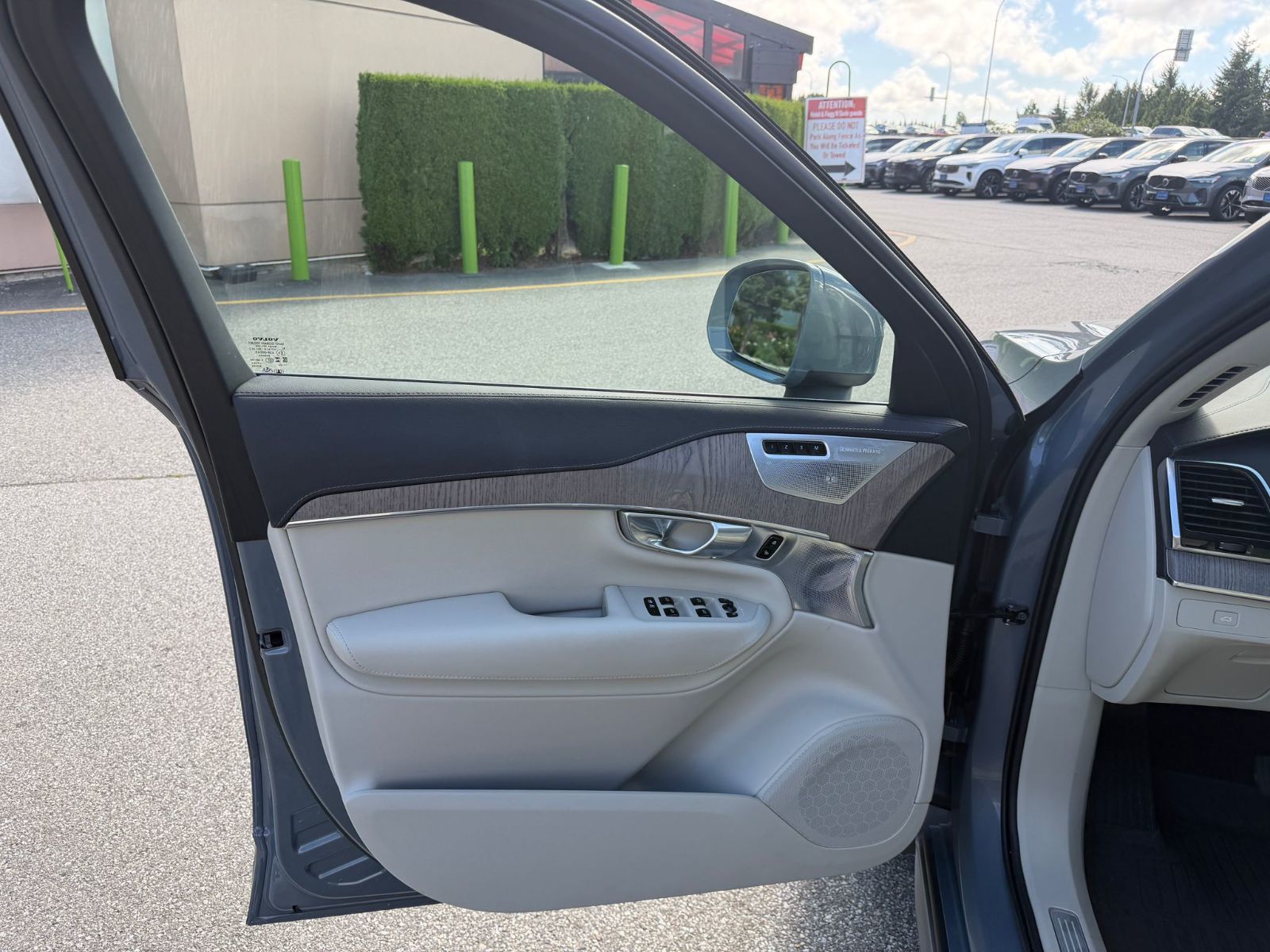 2023 Volvo XC90 in Richmond, British Columbia