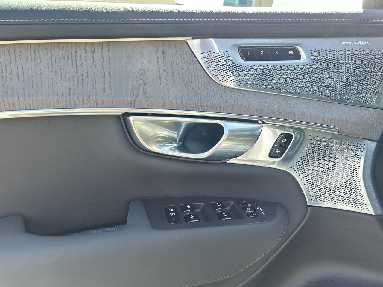 2025 Volvo XC90 in Richmond, British Columbia