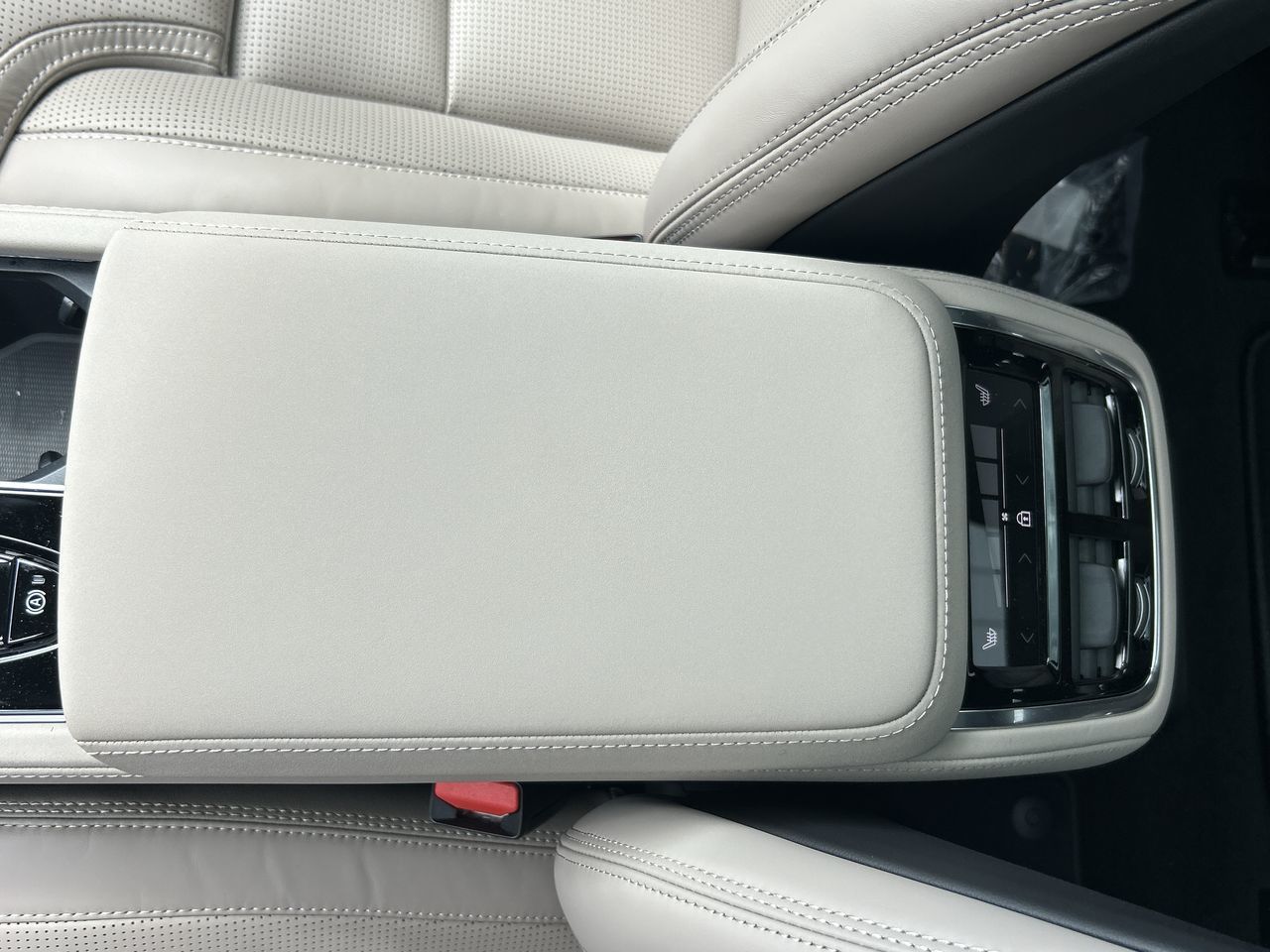 2026 Volvo XC90 in Richmond, British Columbia