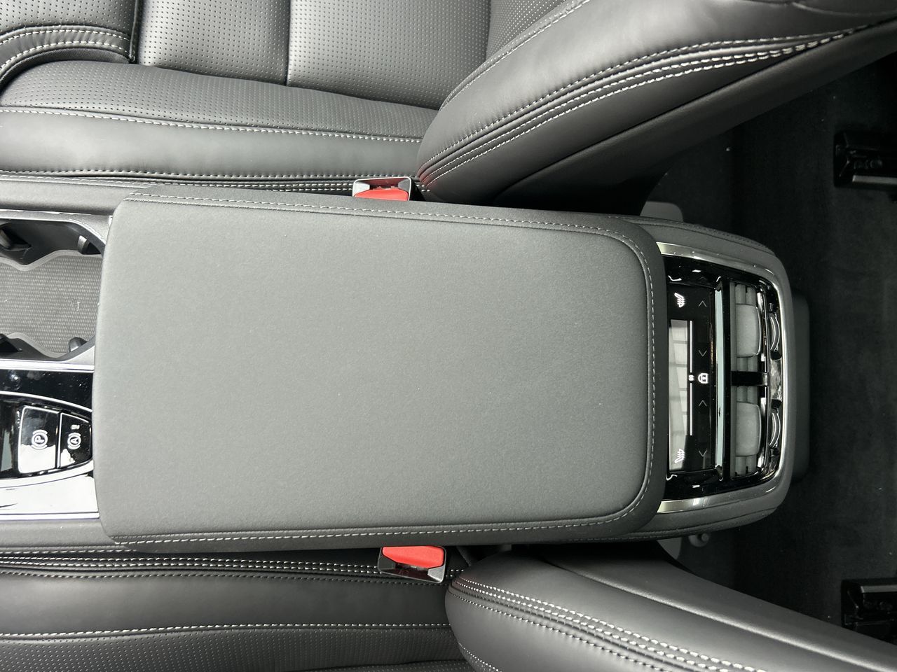 2026 Volvo XC90 in Richmond, British Columbia