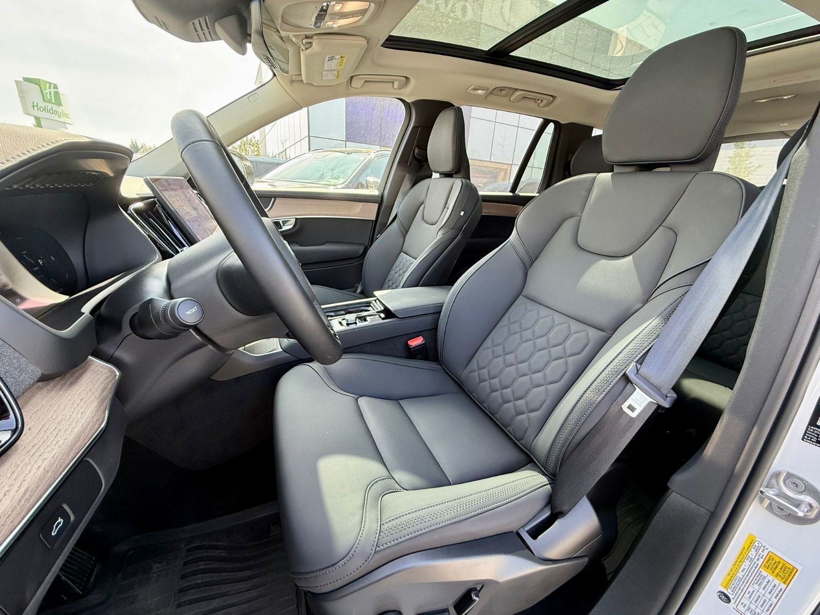 2026 Volvo XC90 in Richmond, British Columbia
