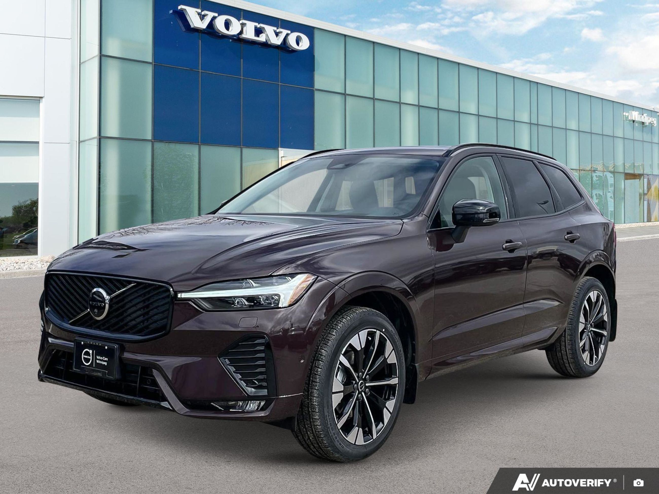 2026 Volvo XC60 Ultra Dark Theme