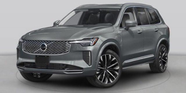 2026 Volvo XC90 Plug-In Hybrid Ultra Dark Theme