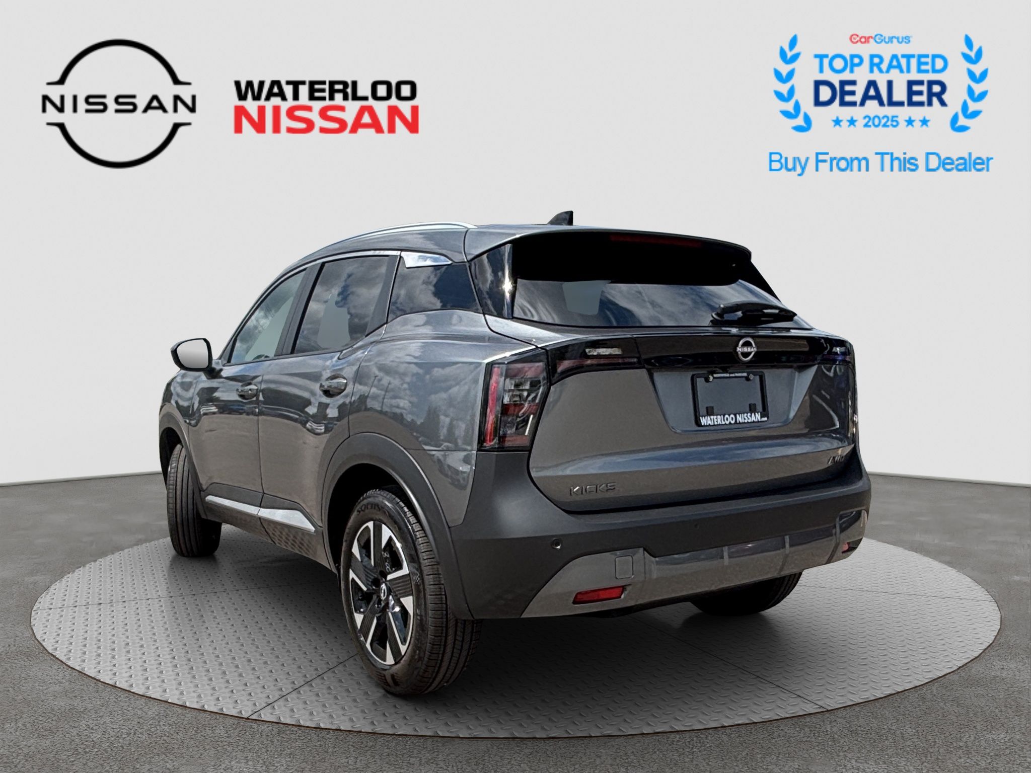 Photo 2026 Nissan Kicks SV Premium AWD #3
