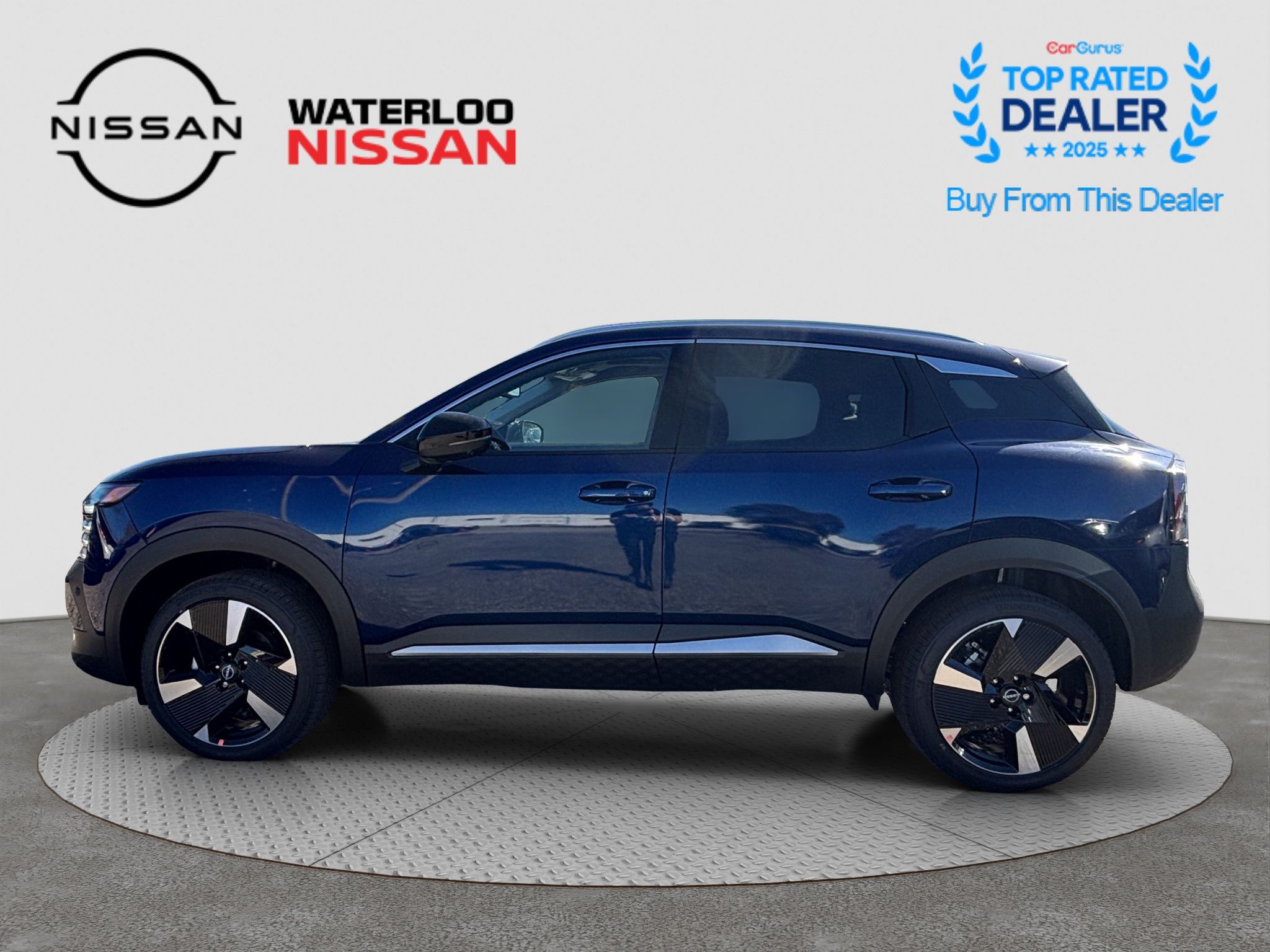 Photo 2027 Nissan Kicks SR Premium AWD #2