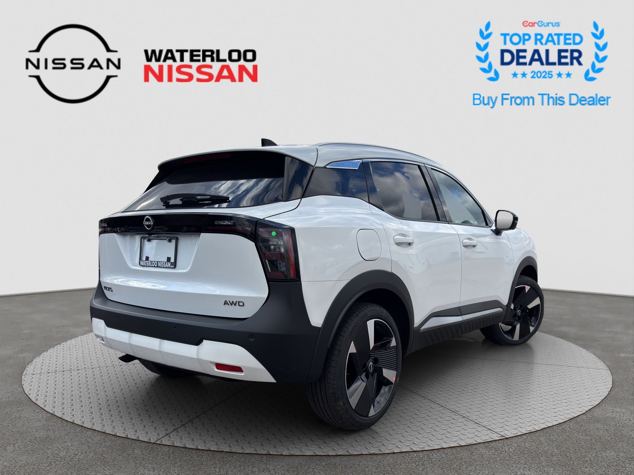 Photo 2027 Nissan Kicks SR Premium AWD #5